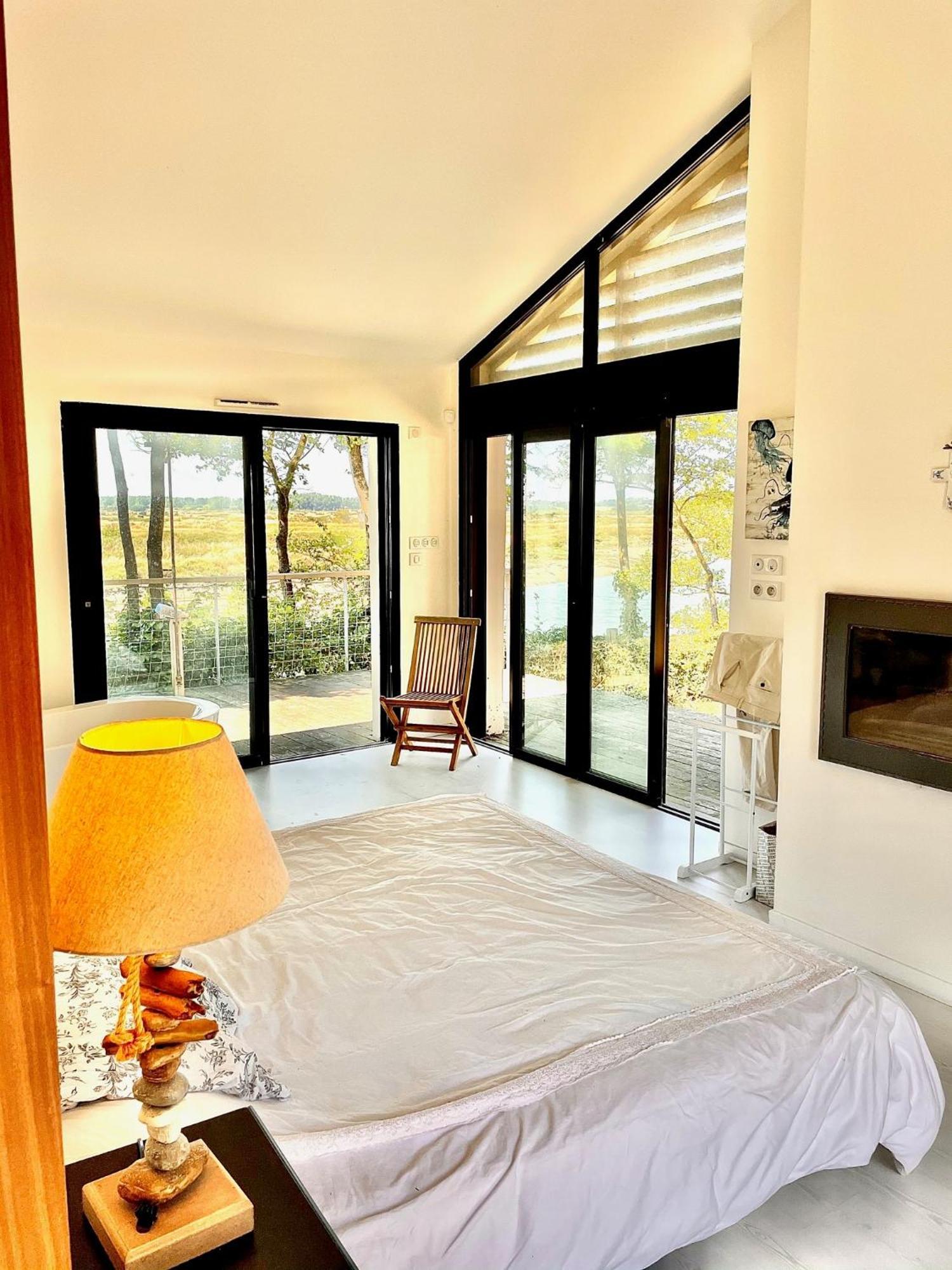Maison En Bord De Riviere De Mer Le Fenouiller Dış mekan fotoğraf